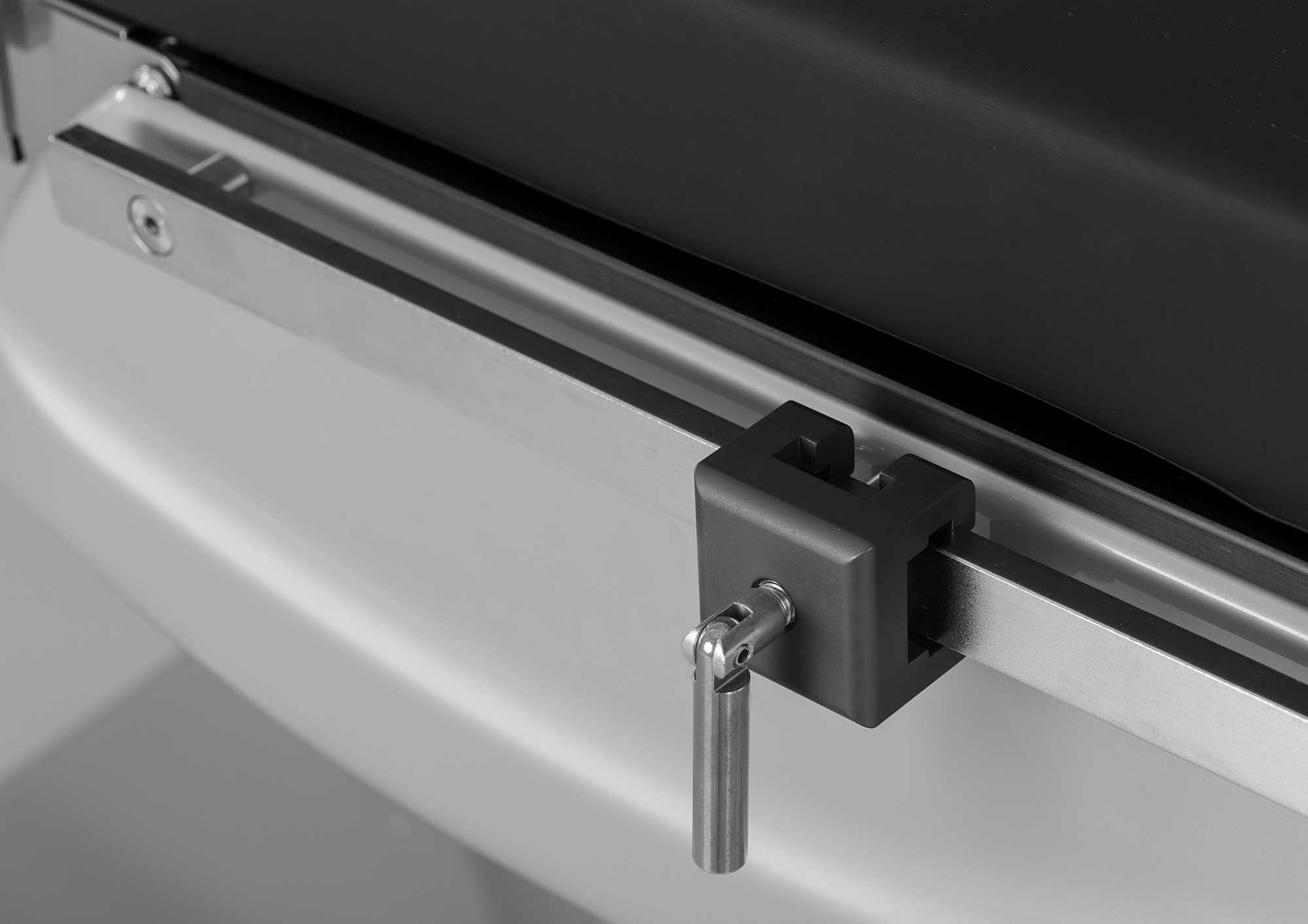 Зажим для плоских штанг CL1210